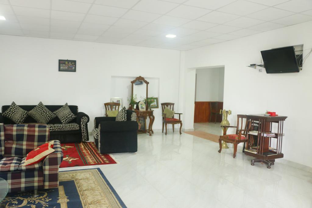 Silver Meir Bungalow Nuwara Eliya Exteriör bild
